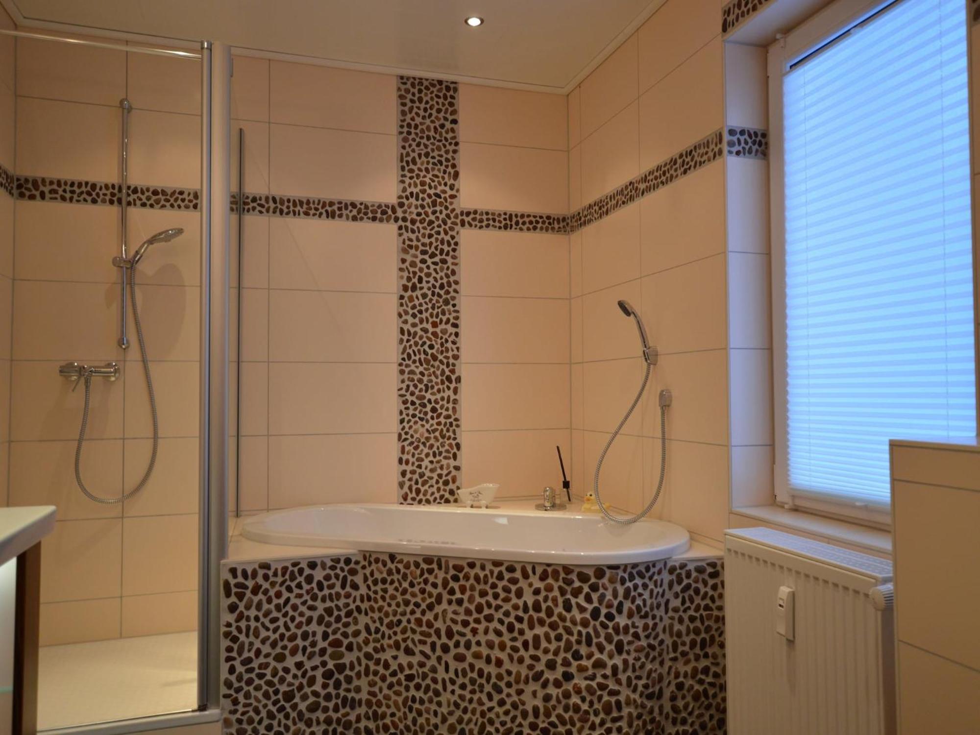 Cosy Apartment In Manderscheid With Balcony Luaran gambar